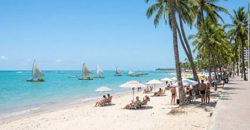Praia de Jatiúca em Maceió: 3 motivos para visitar